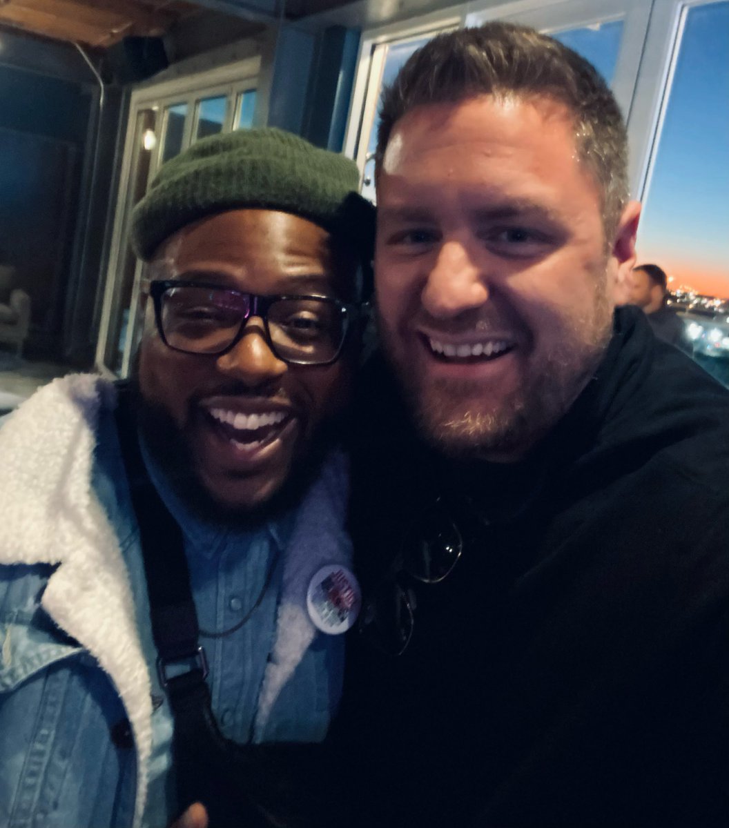 Shea Lorne tweet media