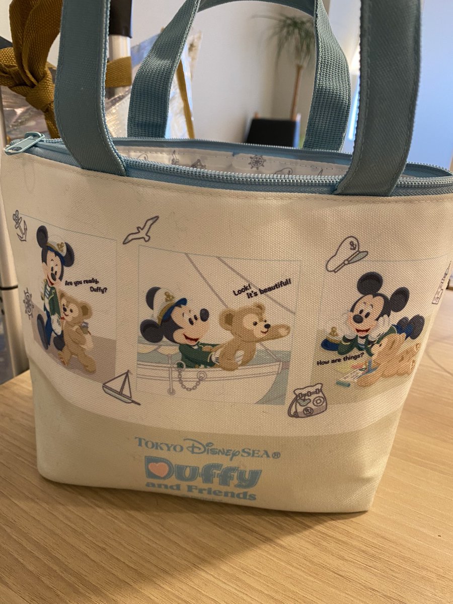 d_h127's tweet photo. wonderful voyageのスーベニアトート
可愛すぎん？🥺🥺🥺🥺🥺🥺 https://t.co/q4WDzUmZbR