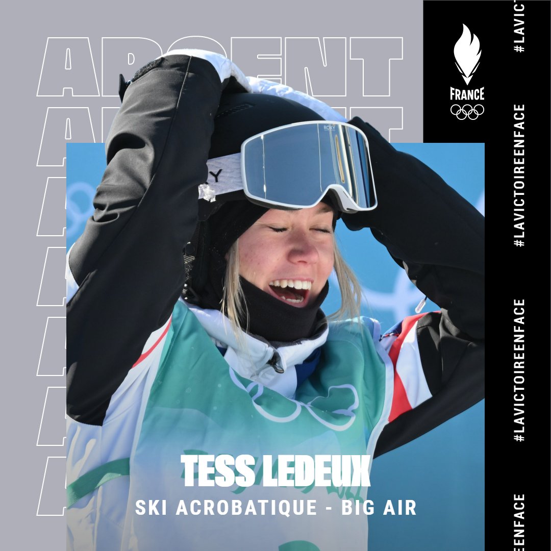 EquipeFRA's tweet photo. 🇫🇷 TESS LEDEUX VICE-CHAMPIONNE OLYMPIQUE ! 🥈

A seulement 20 ans, notre tricolore écrit encore l'histoire en montant sur le premier podium olympique du big air 💫

#AllezLesBleus #Pekin2022 https://t.co/Y5moupmh8w
