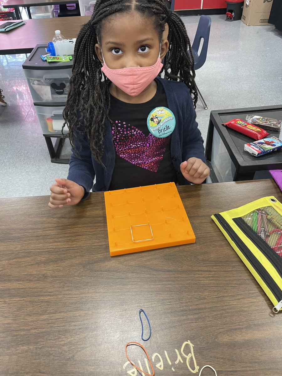 Kelly Hain tweet media