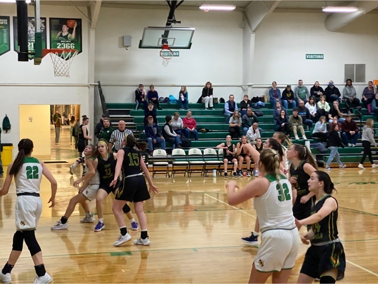 thebethelbees's tweet photo. Congratulations to the Girls Basketball Team on winning their first League Title since 1986! The Bees finish their regular season 20-2. What a great moment for our team and our senior, Leah Heffer, on Senior Night! #BethelLegacy https://t.co/79zJZenryt