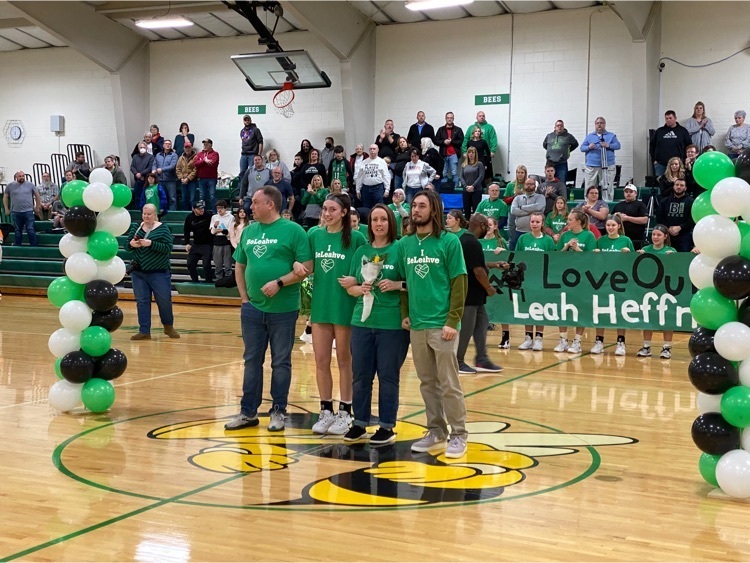 thebethelbees's tweet photo. Congratulations to the Girls Basketball Team on winning their first League Title since 1986! The Bees finish their regular season 20-2. What a great moment for our team and our senior, Leah Heffer, on Senior Night! #BethelLegacy https://t.co/79zJZenryt