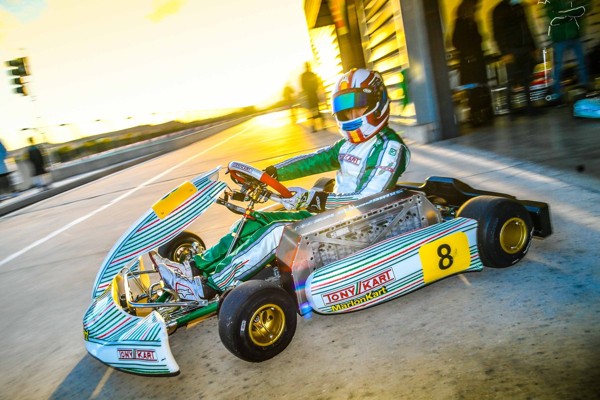 ¿Quién sale este fin de semana del box 😎? 

#ekart #ekarting