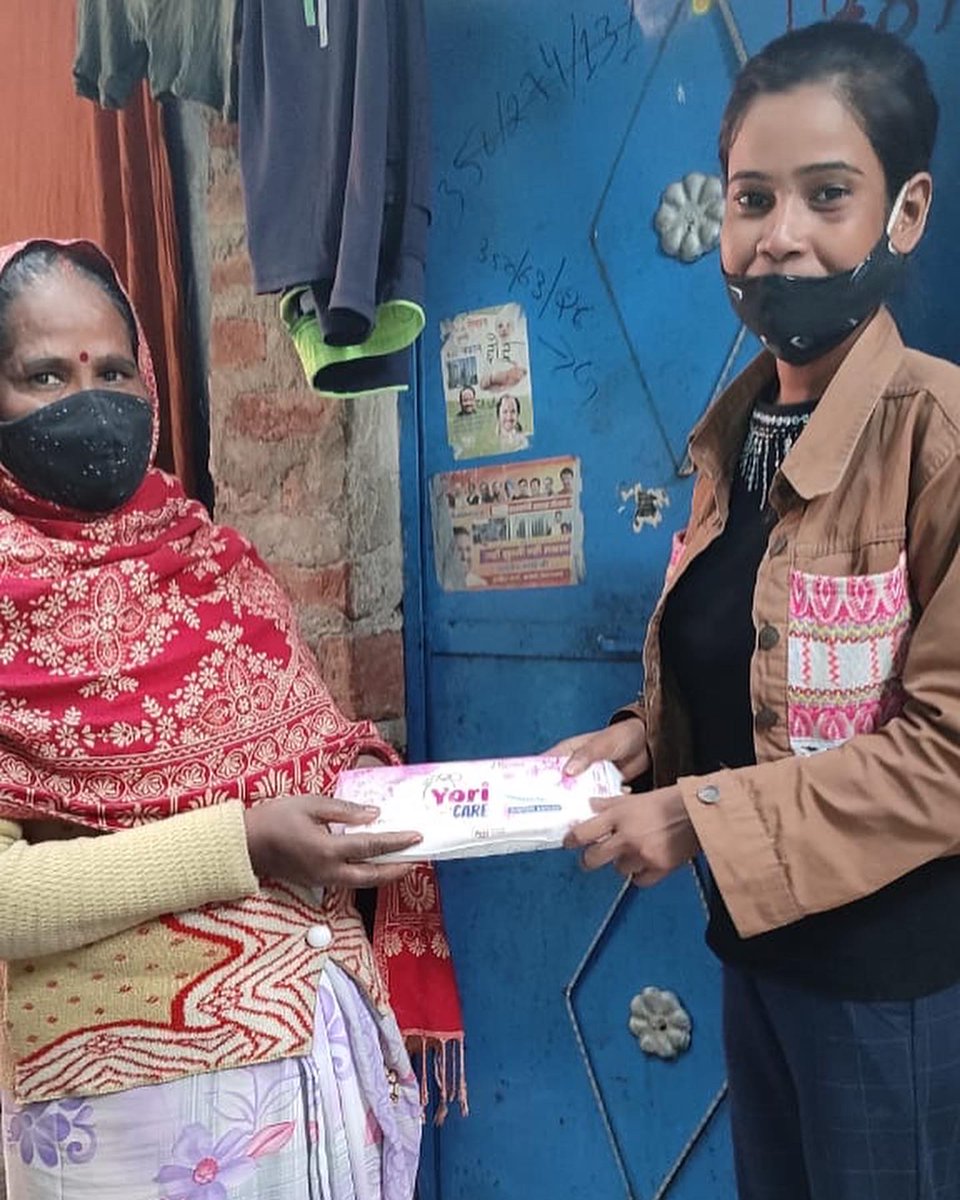 saarthik2's tweet photo. Saarthi Foundation ventures out to help women in densely populated Basti’s and empower and encourage the women there with proper hygiene during mensturation, the use of safe hygienic practices and providing them pads to get them to adapt and adopt to it’s use.

#saarthifoundation https://t.co/GbKNj5kibt