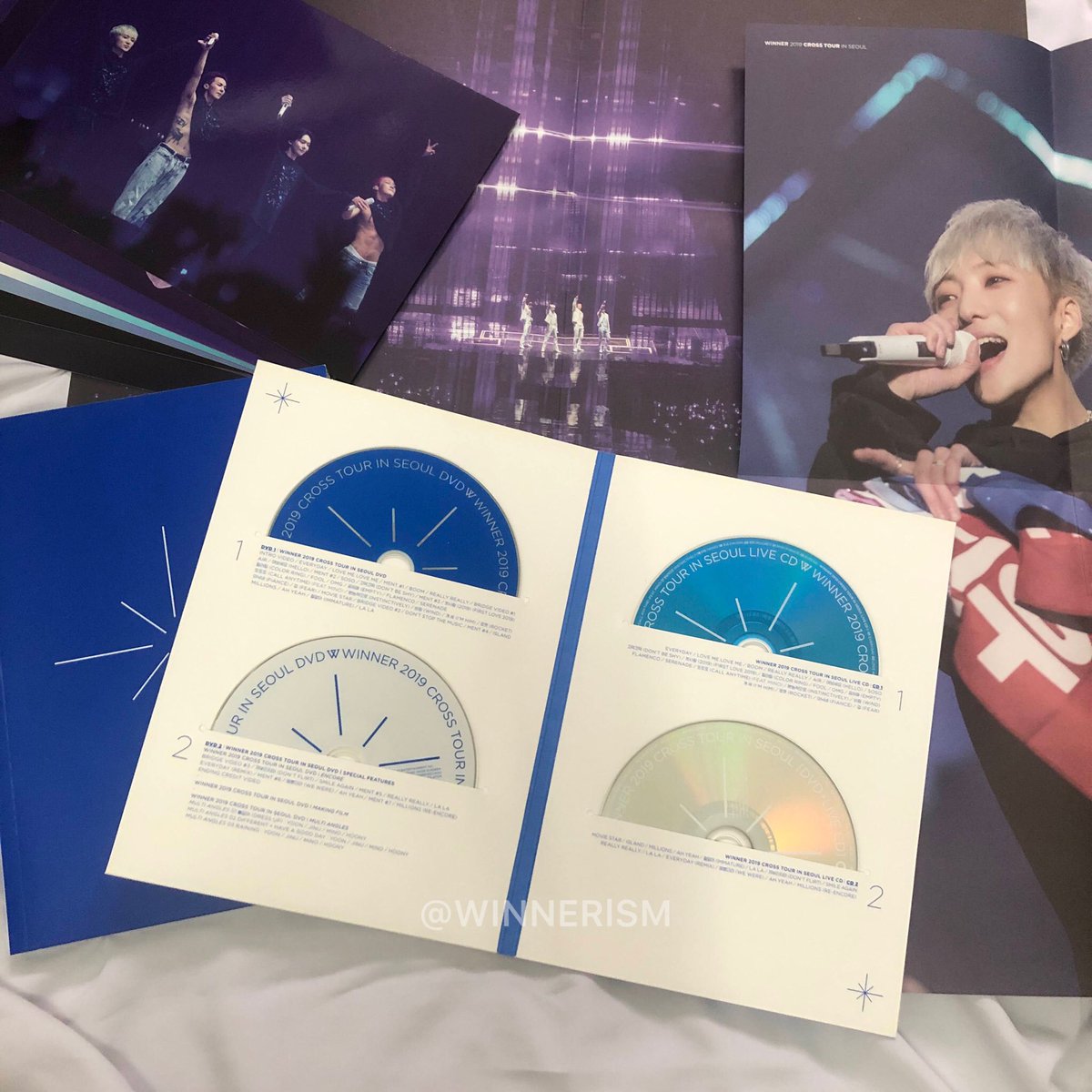 spidermarkism's tweet image. [help rt] wts 🇲🇾 @pasarWINNER #pasarWINNER 

🔹 Winner 2019 CROSS Tour In Seoul DVD+CD

- RM 120 
- no photocards
- all 4 CDs never played
- condition 10/10

free postage!
DM if interested 💙