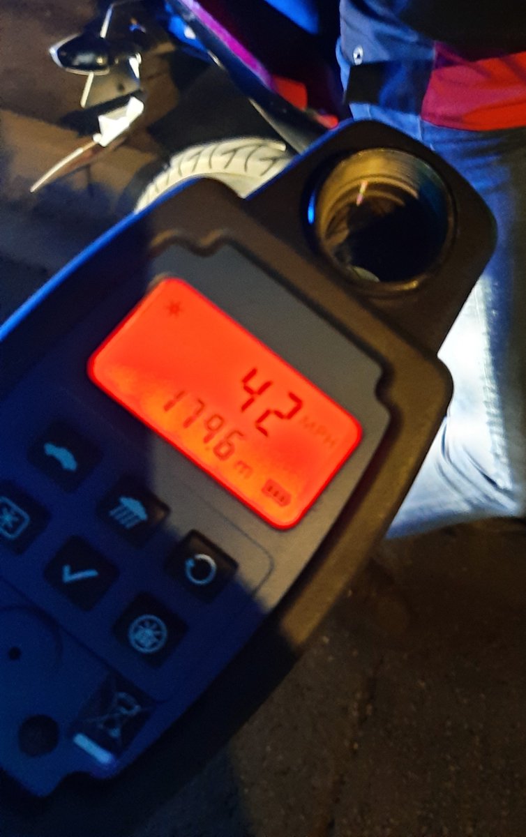 ASPRoadSafety's tweet photo. A358 HENLADE
Speed limits apply even at 00:50am
This rider was stopped by our #OS31 after being detected at 42mph in a 30mph
TOR issued
#Fatal5
#TST1 https://t.co/qh4BKWPl0D