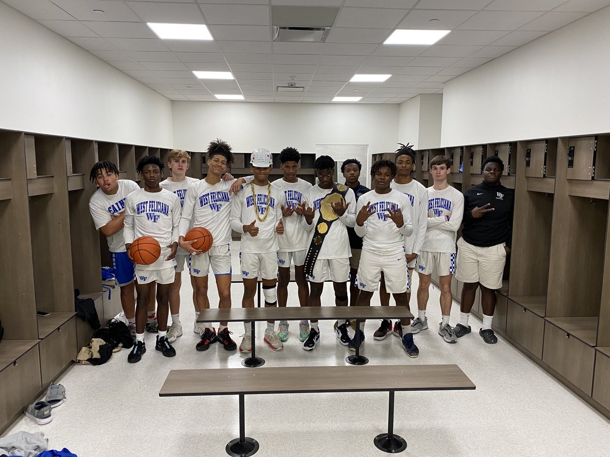 WFHS Basketball tweet media