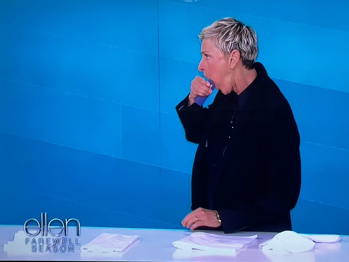 debbie_blois's tweet photo. Just catching up on today’s episode of @TheEllenShow and challenge accepted. #FreezeFrame           Thanks Ellen for 19 great years of laughter, tears (both happy and sad), kindness, inspiration, and all that you do! https://t.co/cT38w5BzD1