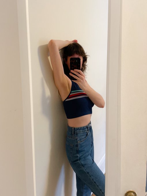 Pin me against the wall 😈 https://t.co/aEDWTPED3r<a href="/tag/naughty"class="tags"><span>#naughty</span></a><a href="/tag/onlyfans"class="tags"><span>#onlyfans</span></a>