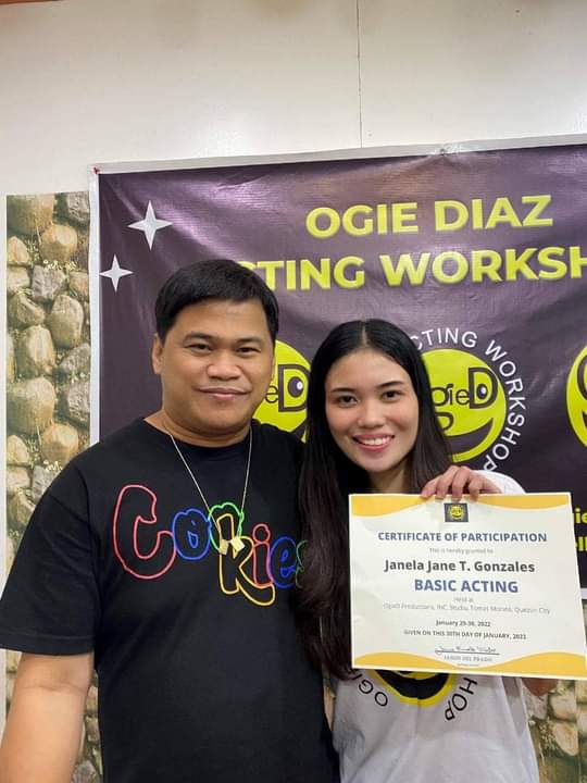 SuperNhelaaa's tweet photo. Thank you po, Mama Ogs and coach Janus! ✨💛 #ogiediazactingworkshop #theogiediaztalents #batch126 https://t.co/o6MzsUqCTn
