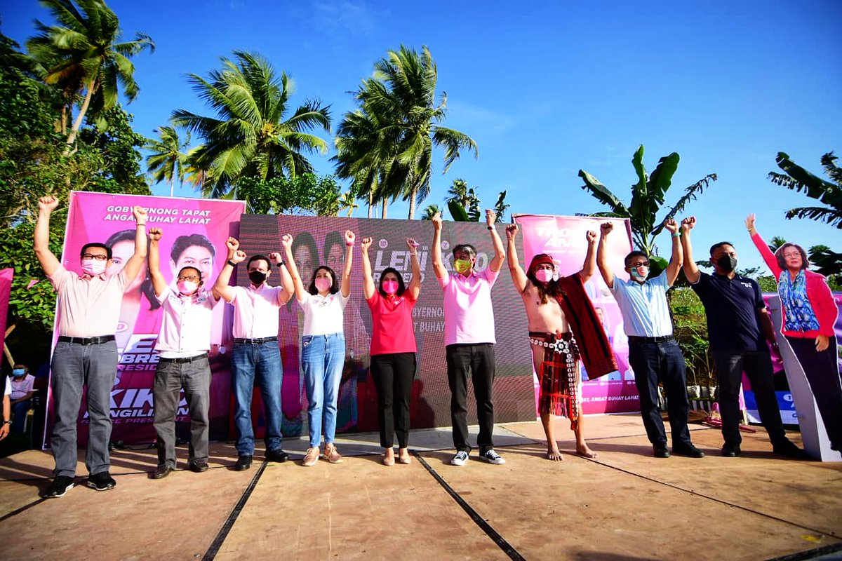TrillanesSonny's tweet photo. Team Leni Robredo-Pangilinan (TRoPa) campaign kick-off today held in Libmanan, CamSur.
(L-R) Alex Lacson, Sonny Matula, Antonio "Sonny" Trillanes, Risa Hontiveros, VP Leni Robredo, Kiko Pangilinan, Teddy Baguilat, Chel Diokno &amp; Atty. De Leon, representative of Sen. Leila de Lima. https://t.co/Umy9jvx4AN