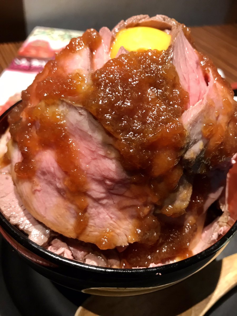 nejirin_tomo's tweet photo. SNSで回ってきて気になった「ゆうが」さんの #ゆうだいな丼ランチ 行ってみた
個室でこのランチ、お得すぎる✨
期間限定だけど絶対おすすめ！おいしかった❤️
#ゆうだいな丼ランチ
#映えランチ https://t.co/B3t87tPZpw