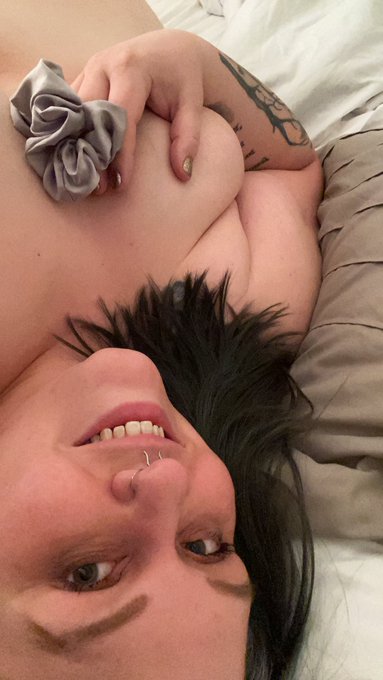 Who was waiting for me to get off work to post something tantalizing? 🥰😇 https://t.co/srGFyaTWJE<a href="/tag/bbw"class="tags"><span>#bbw</span></a><a href="/tag/datass"class="tags"><span>#datass</span></a><a href="/tag/bigbooty"class="tags"><span>#bigbooty</span></a><a href="/tag/camgirl"class="tags"><span>#camgirl</span></a><a href="/tag/pawg"class="tags"><span>#pawg</span></a><a href="/tag/chaturbate"class="tags"><span>#chaturbate</span></a>