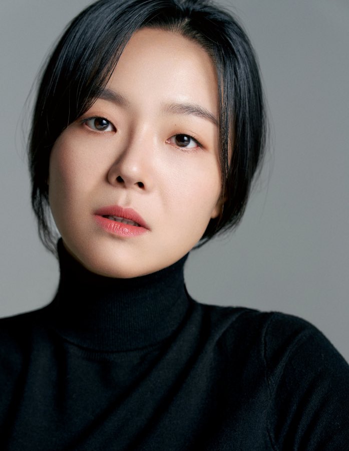 #LeeSangHee in talks for upcoming webtoon-based drama 'Nurse Sheena's Asylum Diary' along with Park Bo Young. It will be directed by All of Us Are Dead's PD.