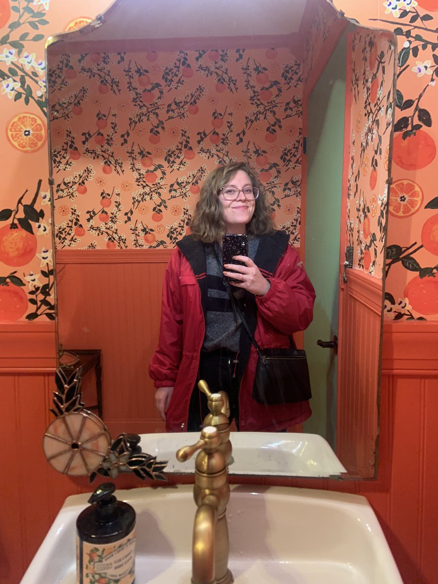Stacey_Lynn's tweet photo. January was okay https://t.co/I5NRHUGOHM