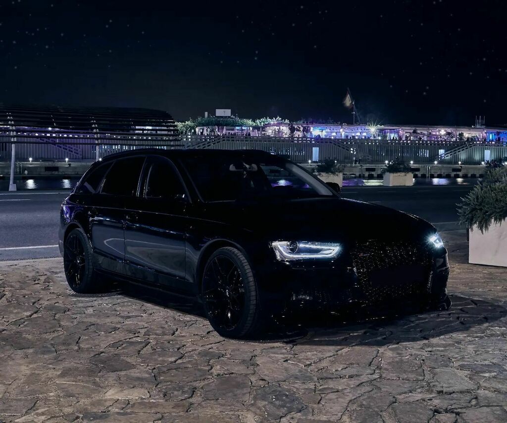Snowleopaard's tweet photo. #blackaudi #audia4avant #audisline #audia4b8 #japanracing #jr28wheels #jr28 #audia4b8avant #marinabeachclub https://t.co/LaPuUkiluk https://t.co/vHxN4A7ntJ