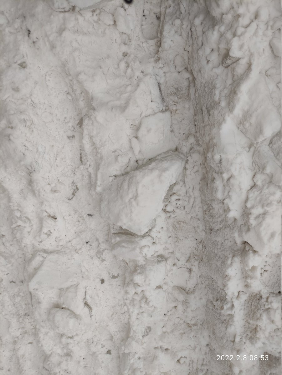 Ул. Ново - Вокзальная 9, 11, обслуживаются ООО "Городская эксплуатационная компания" Пройти к больнице с ул. Победы невозможно. Крышу почистили и лежат глыбы на проходе уже больше двух суток, во дворе аналогичная картина!!! <a href="/AdmSov/">Администрация Советского района г. о. Самара</a> <a href="/E_Lapushkina/">Елена Лапушкина</a> <a href="/SamMobilePriem/">Мобильная приемная Губернатора Самарской области</a>