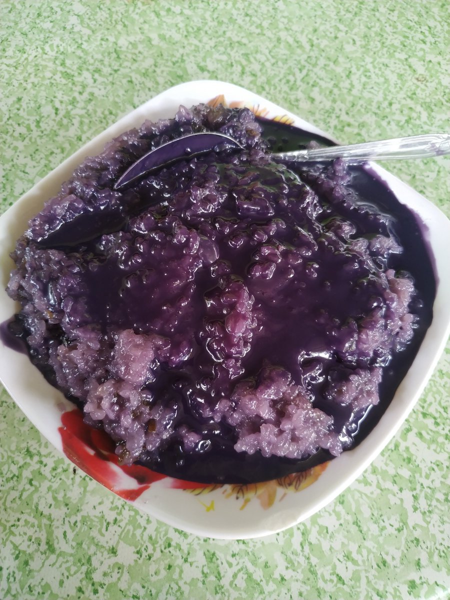 Chliane_03's tweet photo. Sa walang mga Bibi, tara kain tayo nang biko.

#ubebiko https://t.co/xG1HhtwZHs