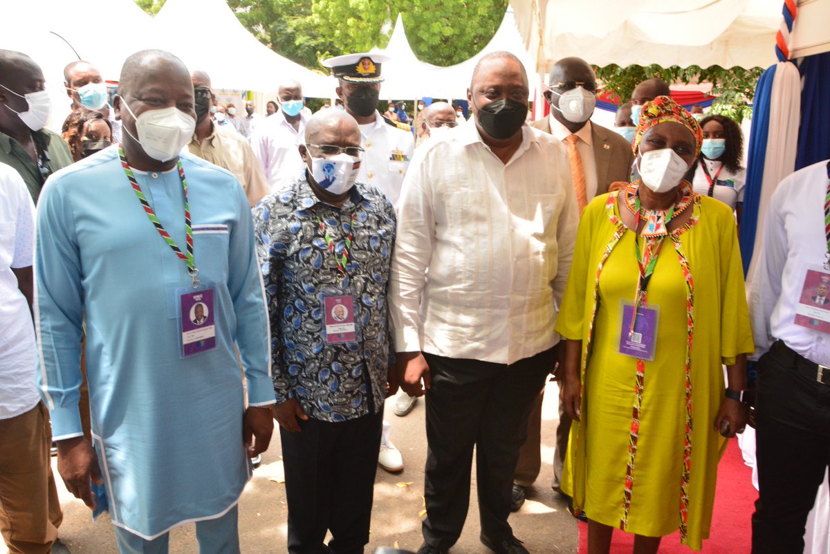 hwc2022's tweet photo. Yesterday H.E. President Uhuru Kenyatta C.G.H officially opened the inaugural Health Workforce Conference hosted by the Ministry of Health and Ministry of Education of Kenya with over 500 delegates from 24 countries in attendance 
#HWC2022  
@StateHouseKenya @MOH_Kenya https://t.co/1ozbVyHA50