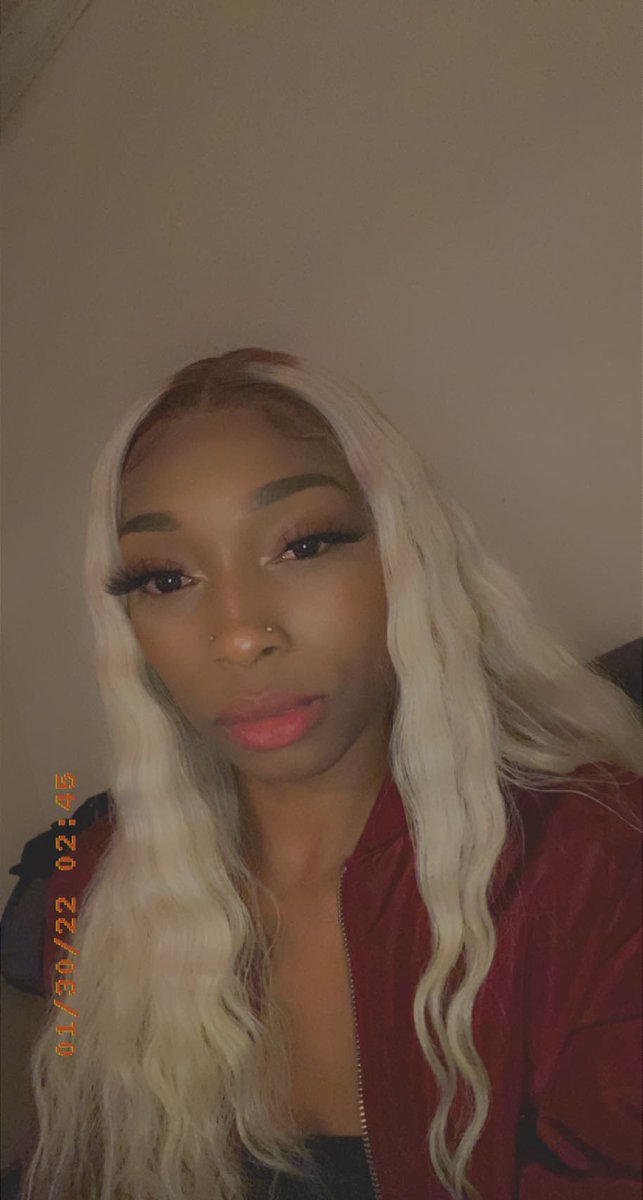 SheFoncey's tweet photo. Cause i been too fine to not post here https://t.co/5eaGoZ4CxZ