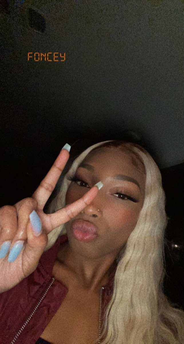 SheFoncey's tweet photo. Cause i been too fine to not post here https://t.co/5eaGoZ4CxZ