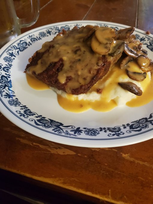 I know passion 😋 You can taste it https://t.co/xHRVchmvLk<a href="/tag/newprofilepic"class="tags"><span>#newprofilepic</span></a>