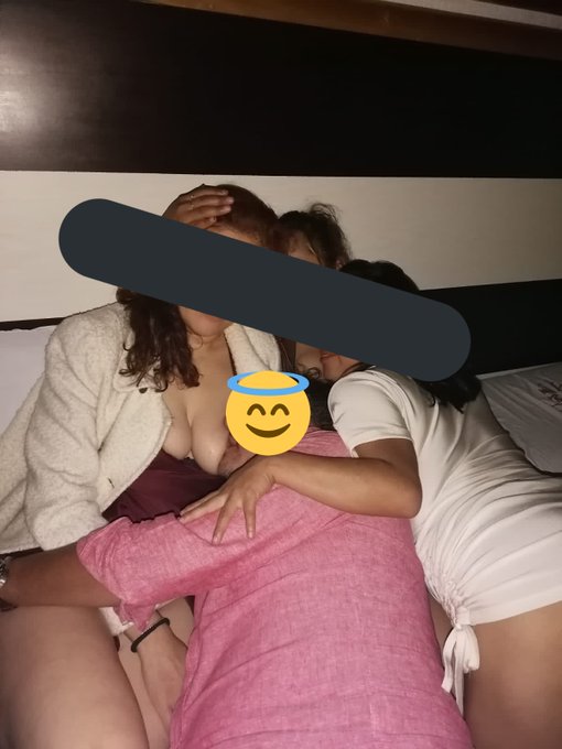 Dichoso como me consintieron mis riqu&iacute;simas amigas https://t.co/VRe1Lb2abE<a href="/tag/hmh"class="tags"><span>#hmh</span></a>