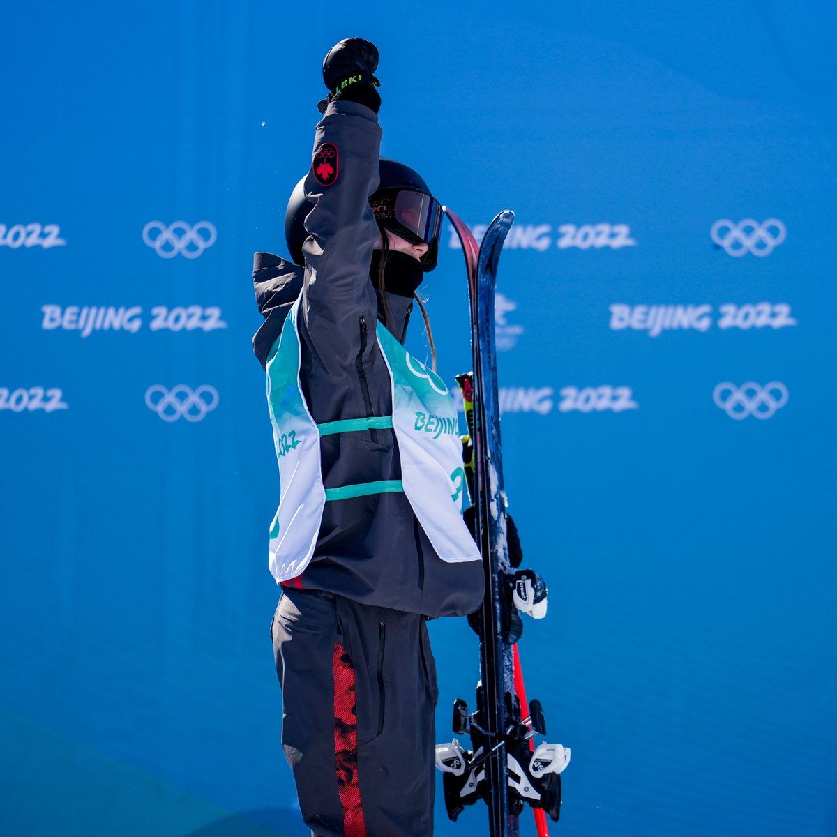 TeamCanada's tweet photo. 🔥 What an Olympic debut for Megan Oldham &amp; Olivia Asselin! ⛷

In the women's freeski big air final, Oldham put down two solid jumps, earning a score of 178 points for 4th place.⁣⁣ 👏

➕ Asselin finished 8th with 147.50 points, saving her best for her final run (85.50). 🤩 https://t.co/dCnMtbYDzP