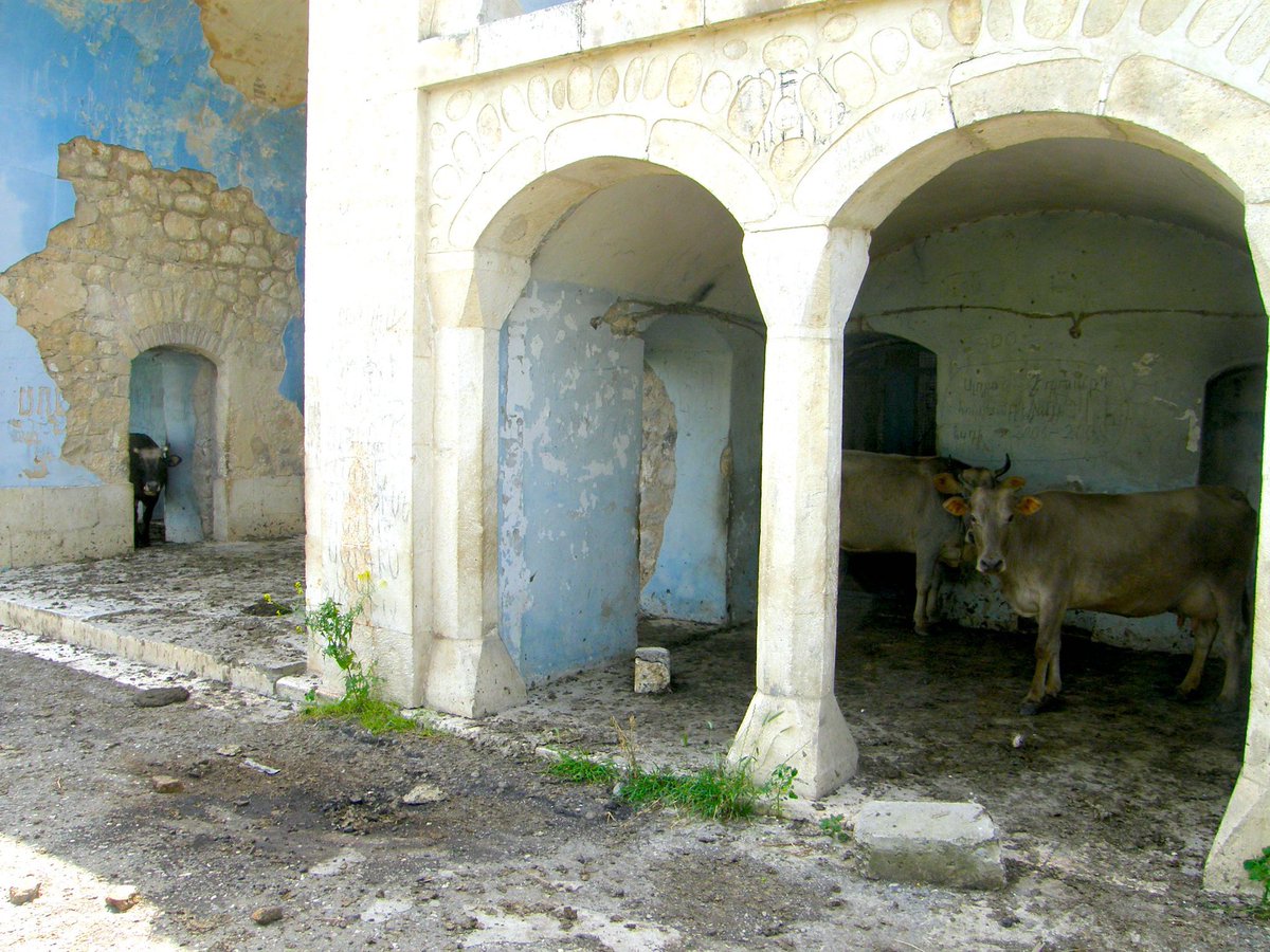 Ali_F_Alizada's tweet photo. The new obtained photo of #Aghdam Juma Mosque from the years of Armenian occupation.The evidence of the attitude of #Armenia with our holy places

تصویر جدید به دست آمده از مسجد جمعه آغدام در سال های تحت اشغال ارمنی.
اثبات رفتار ارمنی ها با اماکن مقدس ما. بسیار تاسف برانگیز است. https://t.co/GnV12VBcOo