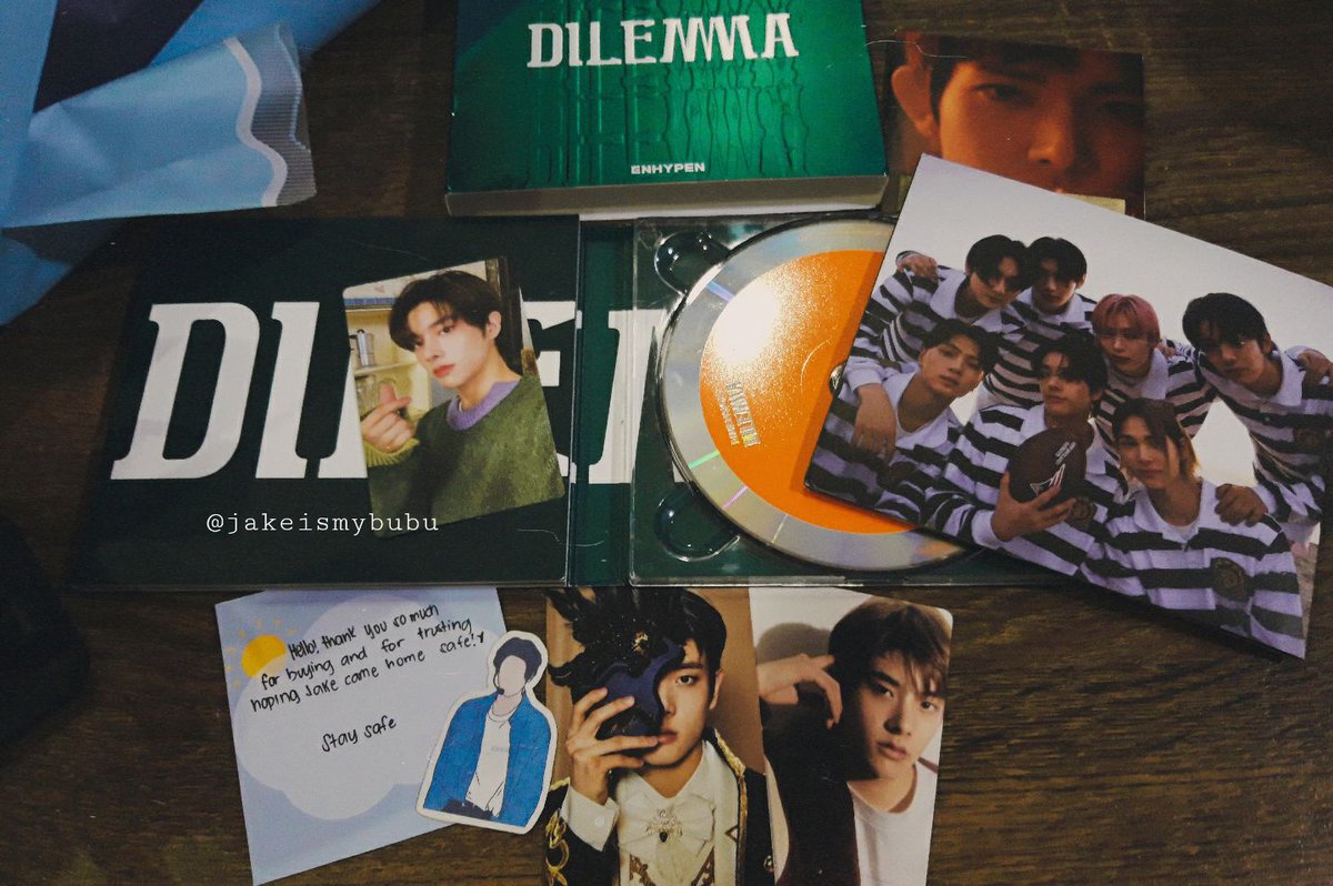 jakeismybubu's tweet photo. ㅡ #RinMails ♡
Jake charyb ess pc is finally here after the long wait 😭 thank youuu so much @jakeybubcart for letting me adopt this pc & for the super safe packaging! Also, thanks for the free album too!! 💖
#jakeybubfeedbacks ✨ https://t.co/TRUBQ8RUYU