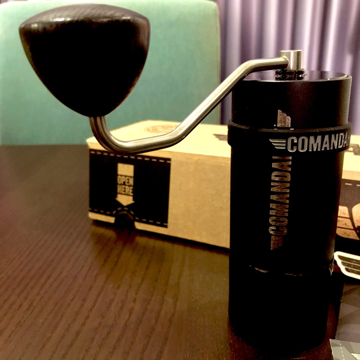 PakuchiiDaisuki's tweet photo. Just falling in love with this ☕️ #Comandante #C40 #MK4 #HandGrinder #CoffeeLovers #PourOver https://t.co/q7a80EIlzi