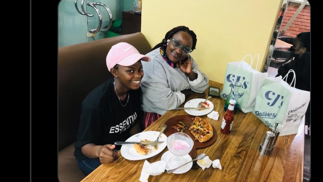 MariaPraise1's tweet photo. If it's not a meal @cafejavas_ug I dont want #cjs14daysofvalentine #bigfun #cafejavas #cafejavasbigfun https://t.co/Vv6lAUWYNd