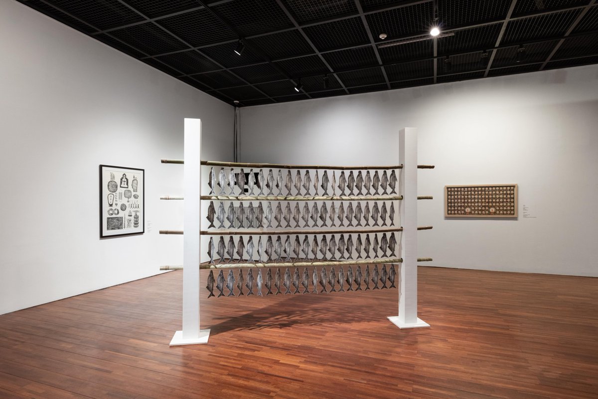 aseancoci's tweet photo. Currently in Korea? Make sure you don't miss the #KONNECTASEAN Contemporary Print Show: Arise at ASEAN Culture House in Busan! The exhibition is still open until 13 Feb 2022, showcasing artworks by artists from @ASEAN and ROK focusing on printmaking techniques and media. https://t.co/O2noFGpEQQ