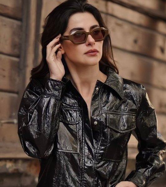 gunaydin 4 alarmi da duymayip uyuya kalmisim😎