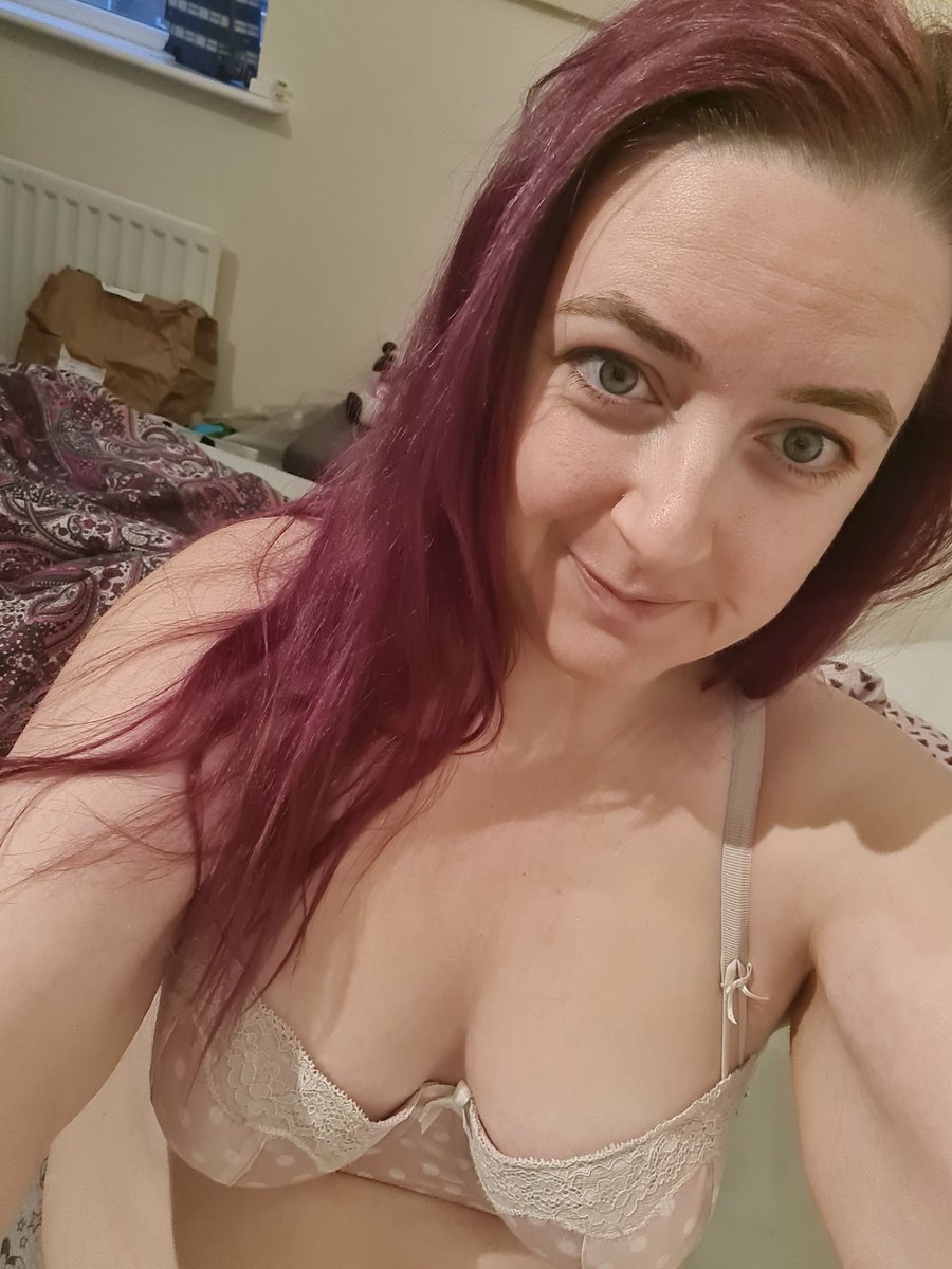 CharlieCavend13's tweet photo. Morning daddy xx https://t.co/aUWMURV84U