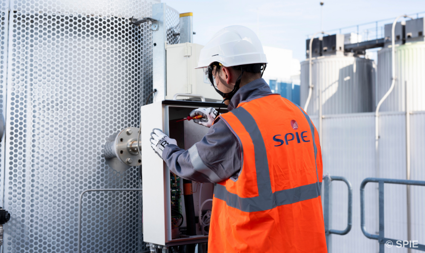 SPIEgroup's tweet photo. #Bpifrance annonce le quatrième investissement du fonds #Lac1 avec une prise de participation de 5% au capital de #SPIE, leader européen indépendant des services multi-techniques dans les domaines de l’#énergie et des systèmes de #communication ➡️ https://t.co/vk0RAHRX2C https://t.co/fN18hGpv28