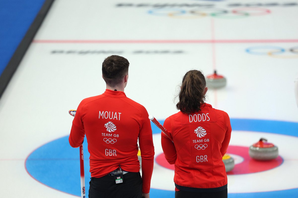 Team_Muirhead's tweet photo. We are SO SO proud of the @TeamGB Mixed Doubles Team. Both Jen and @BruceMouat have performed exceptionally well all week - placing 4th is never easy. 

We will rally with Jen and re-group, preparing for the Womens Event starting in a couple of days. 

@Olympics | #Curling https://t.co/2zDMhg81Ds