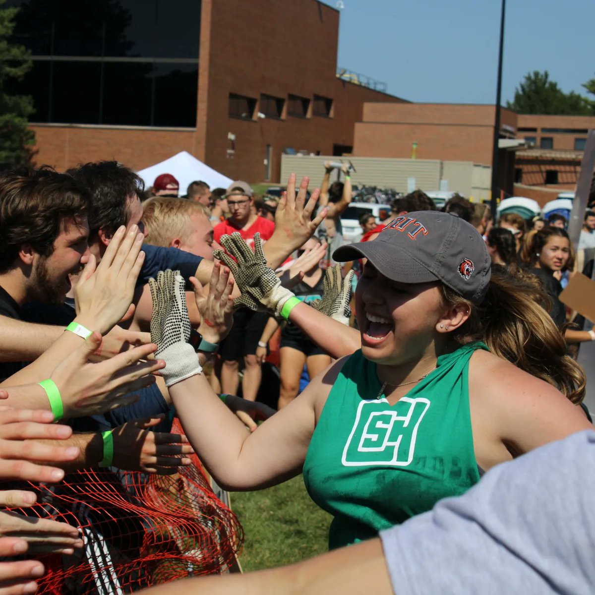 RITCSH's tweet photo. Welcome to another Member Spotlight! This is Angela Hudak, a 4th year Computer Engineering Major! She grew up on the jersey shore and her current hometown is High Bridge NJ. She joined CSH because her cousin and his husband were alumni. https://t.co/UFfRmVevWK