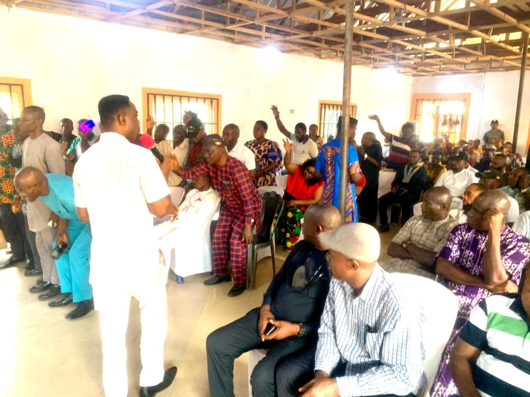efiok_cobham's tweet photo. Monday; February 7, 2022.

The tour of the southern senatorial district begun in full swing this morning, with my visit to Biase LGA, in furtherance of the objectives of the Statewide tour. 
https://t.co/aFZs3ok0Mo https://t.co/iNtTY269Wv