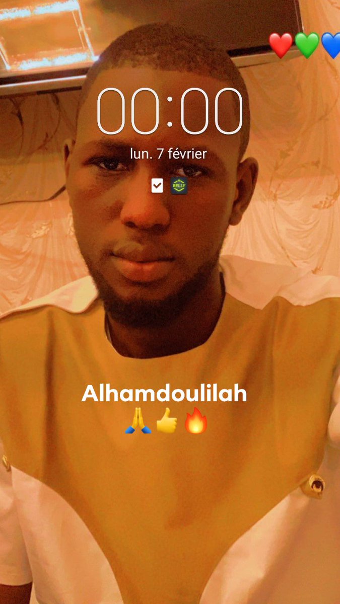 BangalyPapus's tweet photo. C'est mon Anniversaire Aujourd’hui. 🎂
#Alhamdoullilah ☝💪🔥 https://t.co/3taY3MKNXh