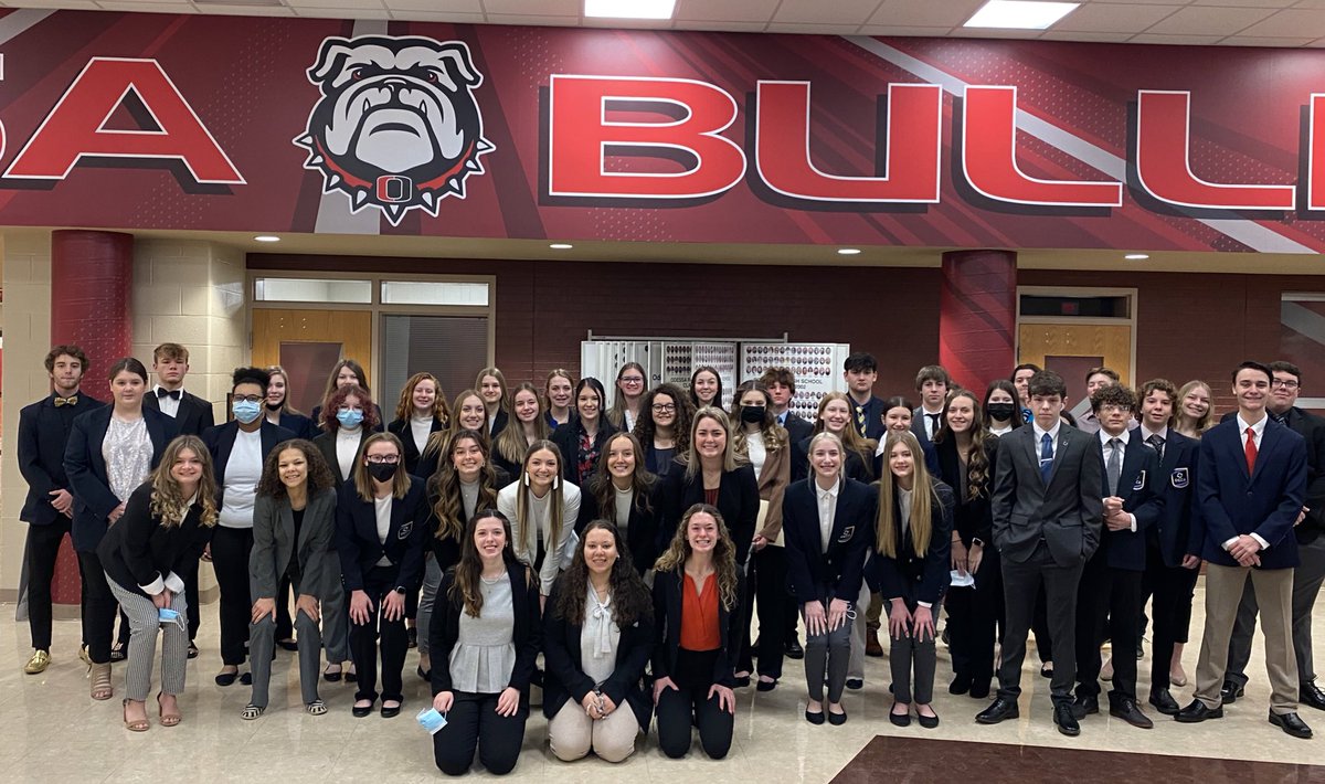 OHS_Activities's tweet photo. @odessadeca1 headed to UMKC for District competition. Good luck! https://t.co/WMaS9AXOgN