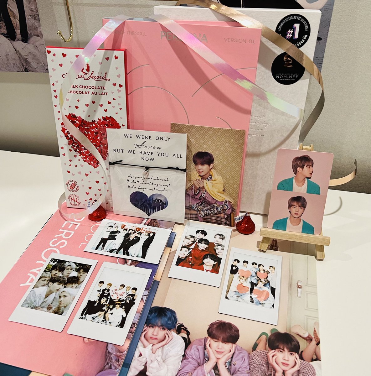 snowflowergifts's tweet photo. ੈ♡˳ VALENTINES GIFT BOX GA 
— 1 winner | worldwide 

›  rt, followers only
›  ends feb 13th  
›  see reply for info https://t.co/mJ7agbuKwO