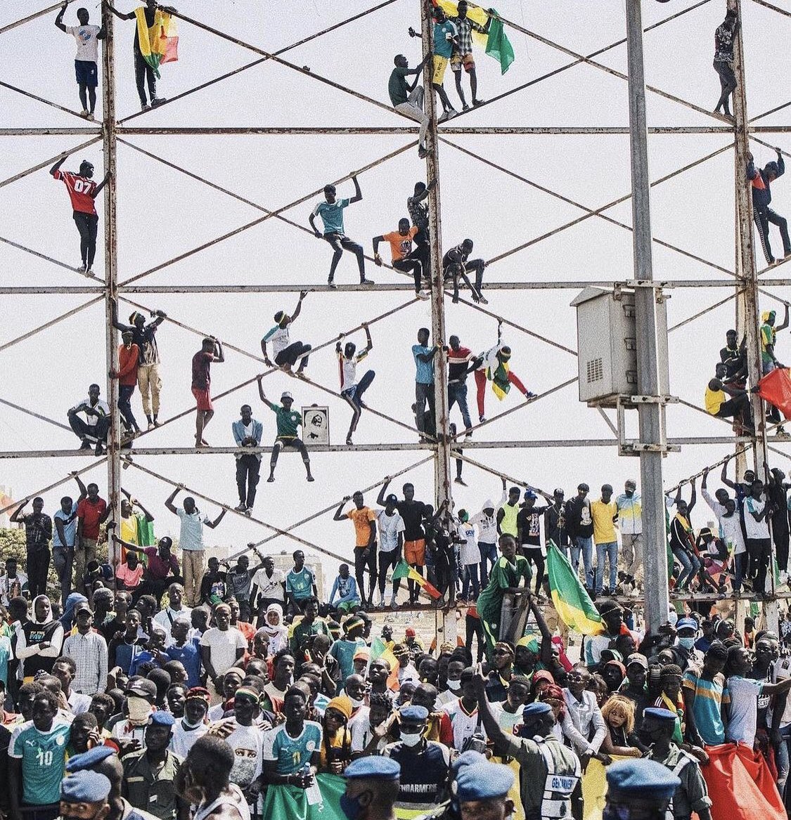 Unbelievable moments 🇸🇳 ❤️‍🔥 
Unbelievable feelings 🇸🇳 🔥 
#TeamSenegal avec le peuple 
#senegal #dakar #TotalEnergiesAFCON2021 #AFCON #team221