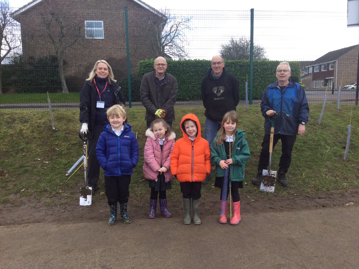 Thank you to Brackley Wildlife Trust for helping us plant trees and hedgerow from @WoodlandTrust along the playground edge and in our Forest School area today. They were assisted by a small number of children from Early Years and Year 6. Looking forward to watching them grow.