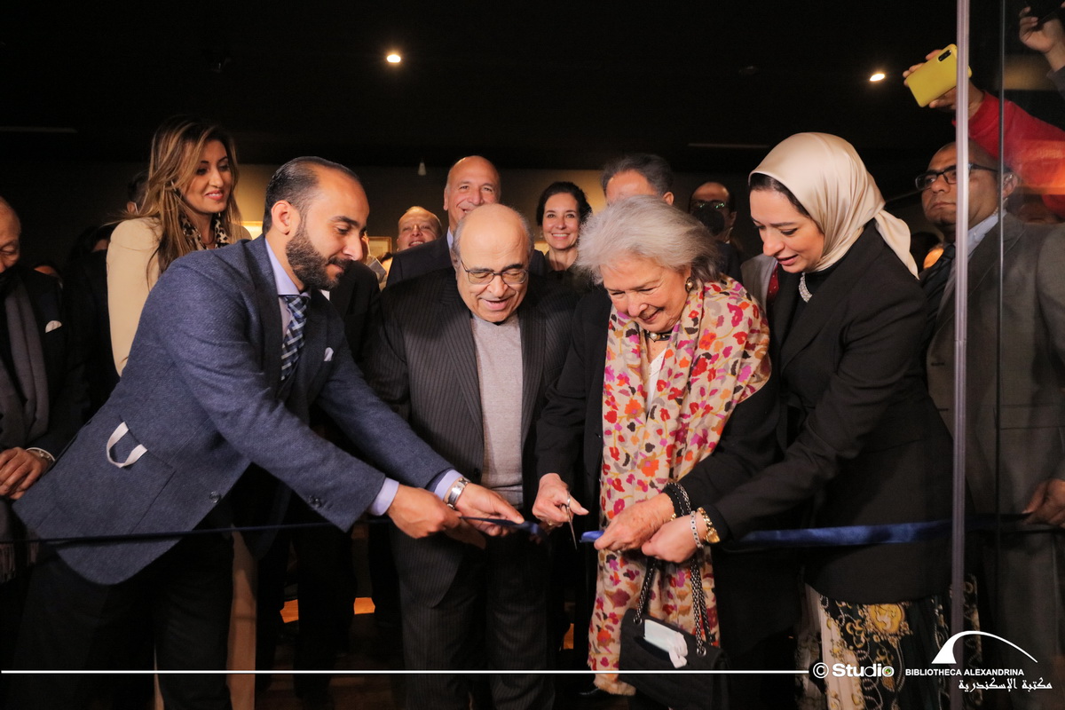 bibalexOfficial's tweet photo. إفتتح الدكتور مصطفى الفقي، مدير مكتبة الإسكندرية، اليوم الثلاثاء، معرض "محمد حسنين هيكل.رحلة حياة"، بمبنى المكتبة الرئيسي، بحضور السيدة هدايت تيمور، حرمه، وأسرته ولفيف من الشخصيات العامة الإعلامية والسياسية، وذلك ضمن مشروعات المكتبة المستمرة لتوثيق تراث الأعلام المصرية. https://t.co/CCG8FTK8Zx