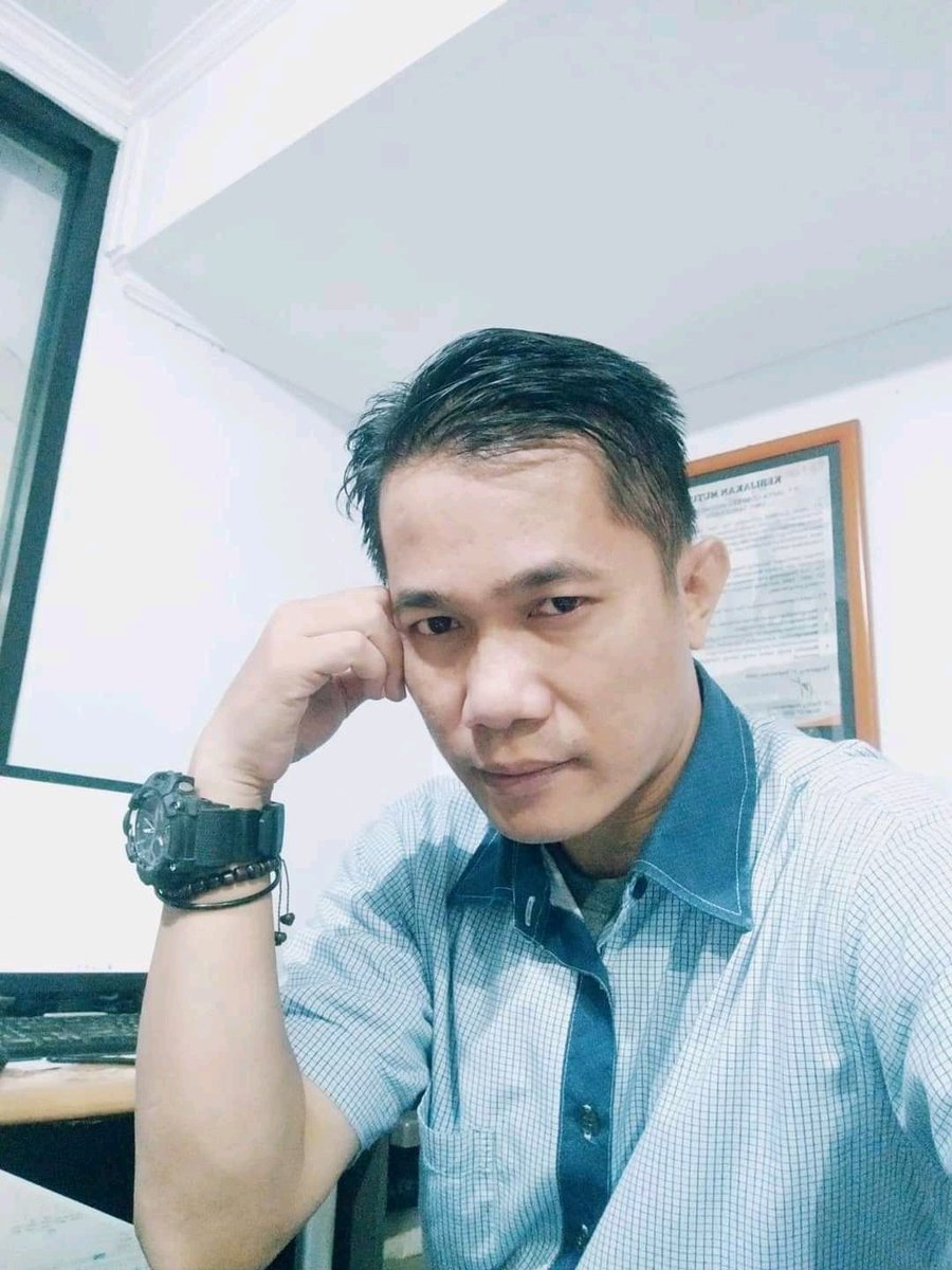 Devjoshifans28's tweet photo. twitter do your magic!  Hello, here I want to ask for help, tell this person so I don't bother my mother anymore because she likes to chat with nasty words and makes her uncomfortable even though she already has a wife and child but still approaches other women https://t.co/R8XtDhDWos