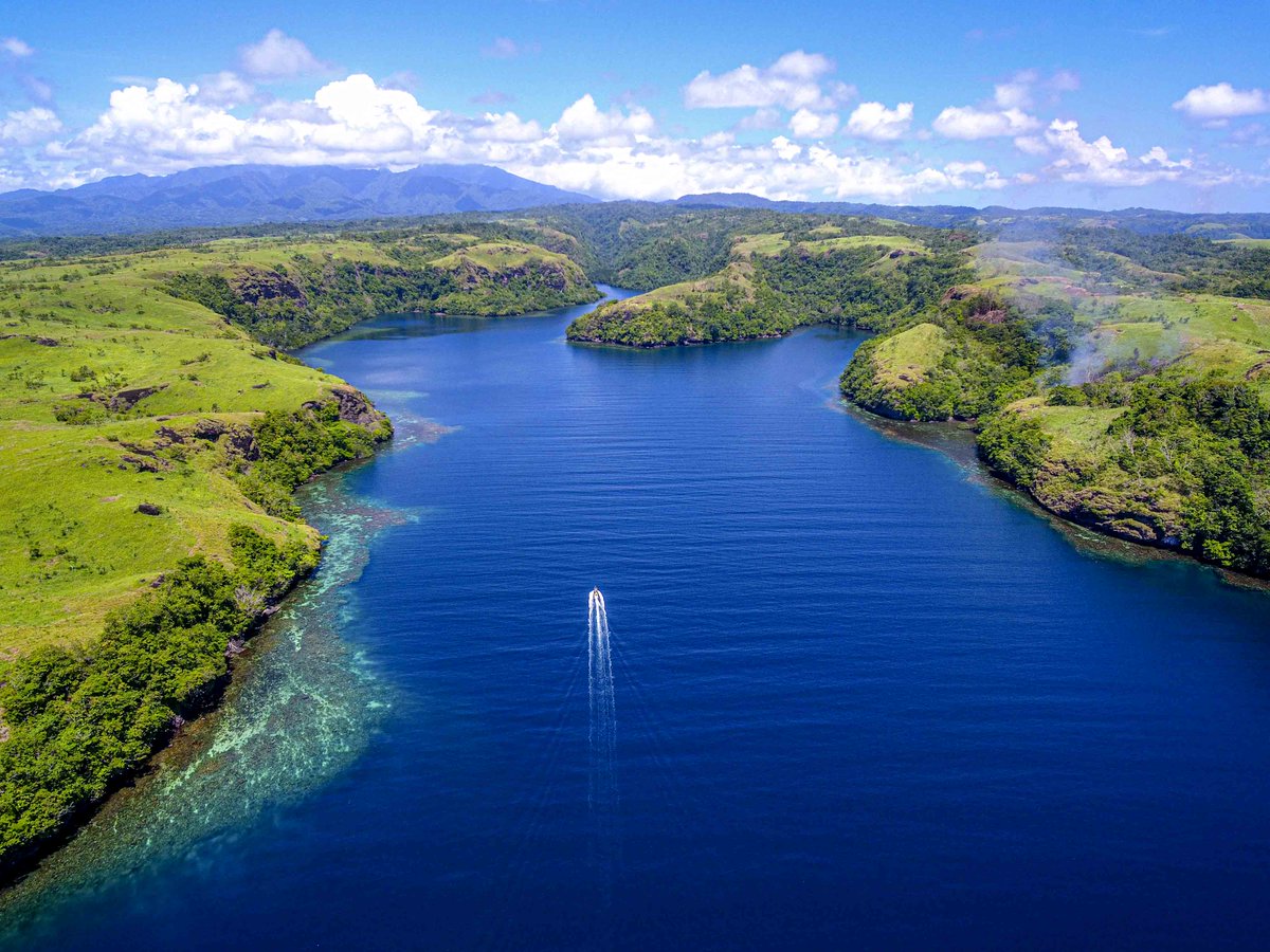 Doesn't get any more better then this, a boat cruise into a peaceful and hidden paradise. Check it out: bit.ly/northern-oro-p….
📍 Tufi, Oro Province, Papua New Guinea 📍
📸Hudson Lavari, PNGTPA
#visitpng #pngtourism #papuanewguinea