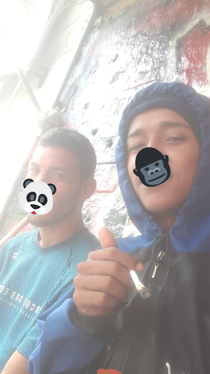 FurkSubway's tweet photo. Bom dia com cria f.m mó paz de deus😇😝 https://t.co/WHyuJD3kPC