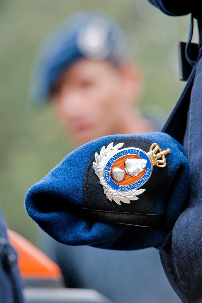 We hebben op een kazerne in Havelte een militair aangemerkt als verdachte van illegaal tanken. Uit onderzoek bleek dat hij met zijn privéauto gebruik maakte van de brandstofvoorziening voor defensievoertuigen. Op kazernes verrichten wij politietaken ten behoeve van de krijgsmacht