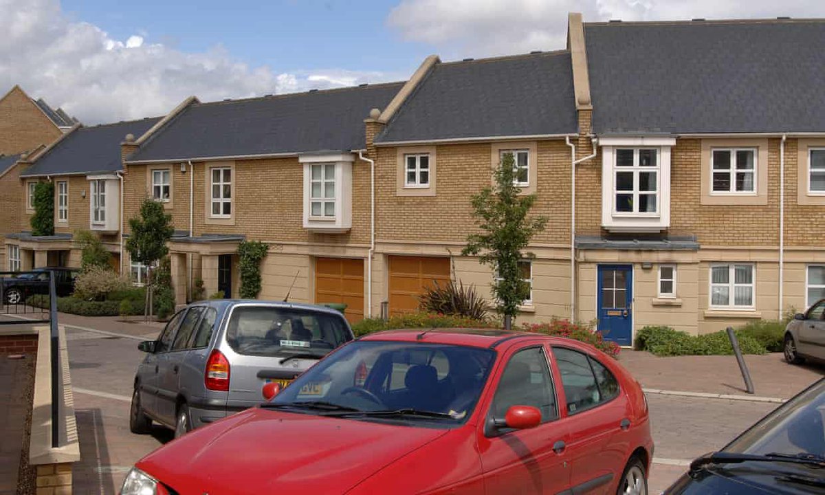 AliceCastleLtd's tweet image. Report finds new greenfield housing is forcing people to use cars: bit.ly/3snctkG via @guardian 
#Planning #GreenfieldDevelopment